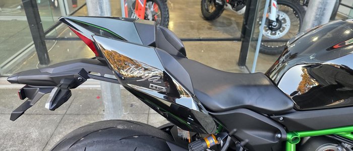2024 Kawasaki Ninja H2 (ZX1002J) Ninja H2 Grey