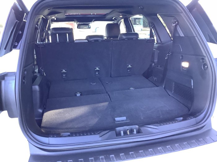 2025 Ford Everest Platinum