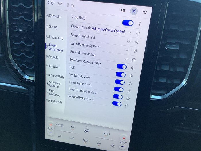 2025 Ford Everest Platinum