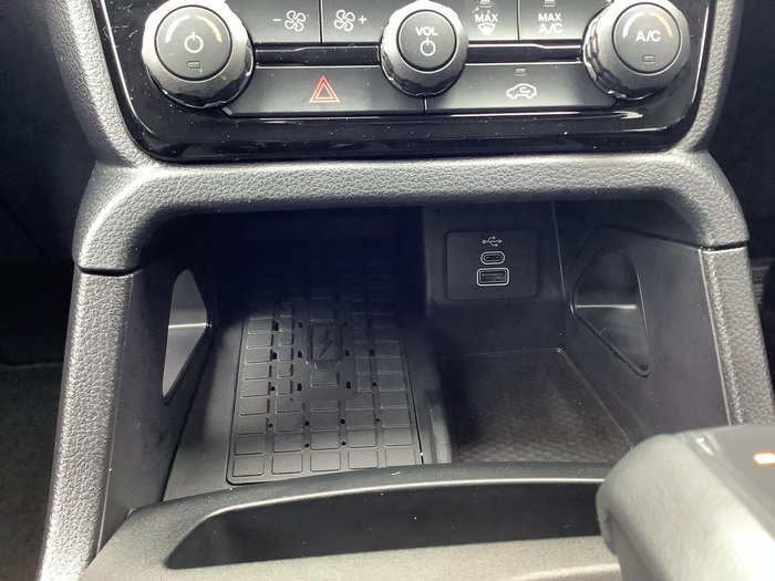 2025 Ford Everest Trend