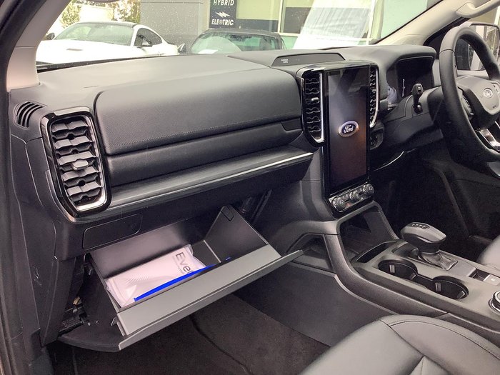 2025 Ford Everest Trend