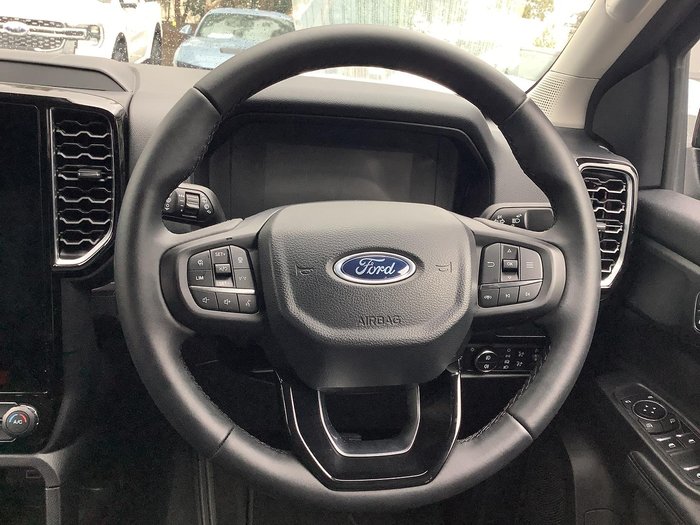 2025 Ford Everest Trend