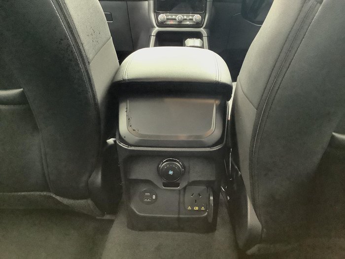 2025 Ford Everest Trend