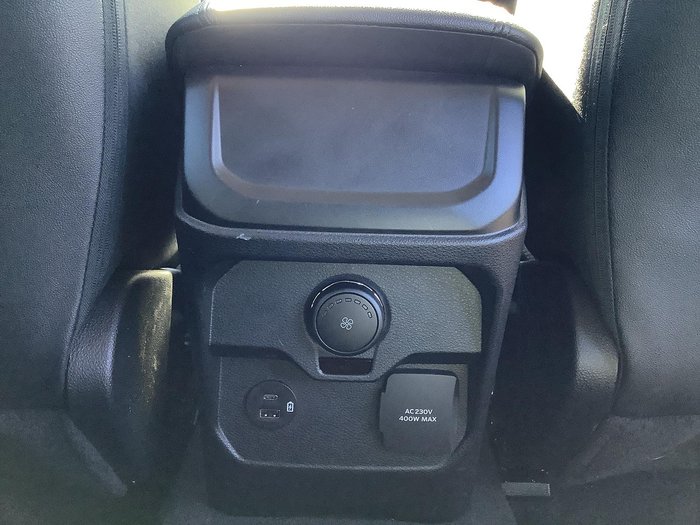 2025 Ford Everest Trend