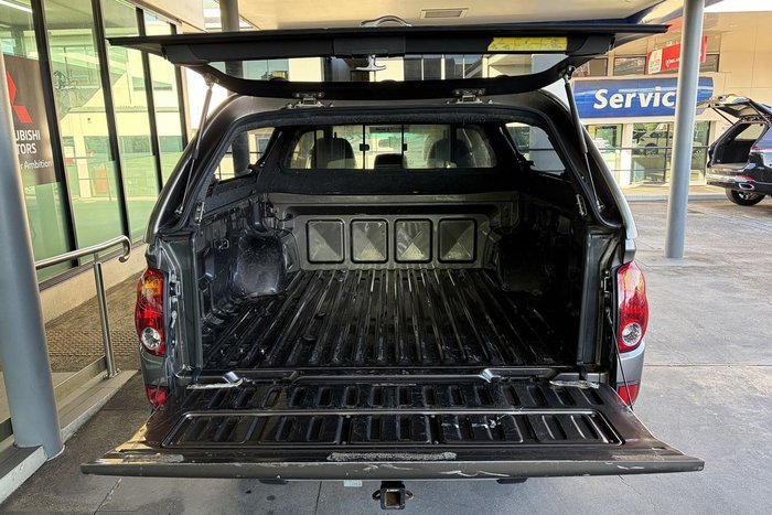 2014 Mitsubishi Triton GLX-R
