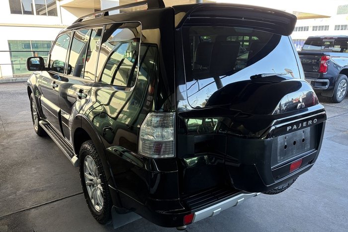 2020 Mitsubishi Pajero GLS Leather Option