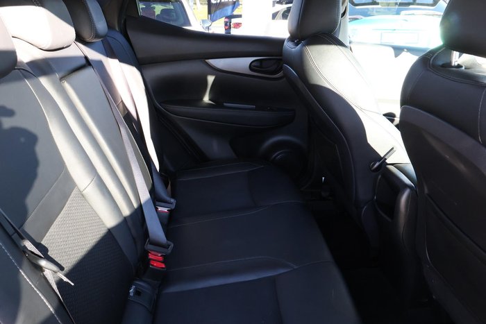 2017 Nissan QASHQAI ST-L