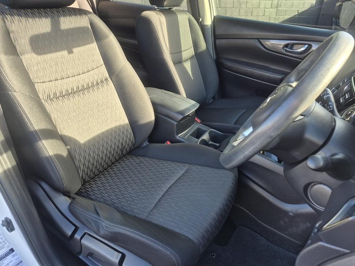 2017 Nissan X-TRAIL ST