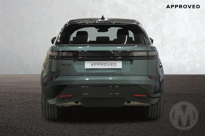 2025 Land Rover Range Rover Velar P250 Dynamic SE