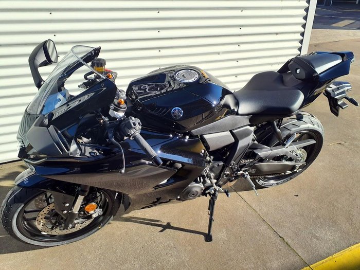 2026 Yamaha YZF-R7 LAMs YZF-R Black