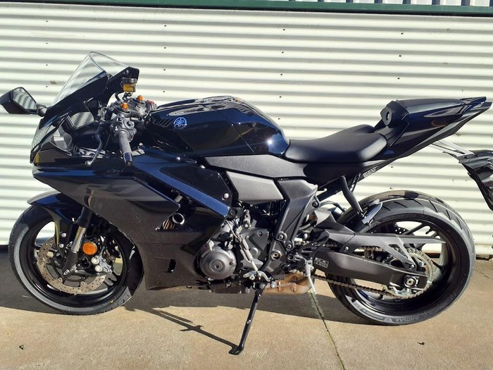 2026 Yamaha YZF-R7 LAMs YZF-R Black