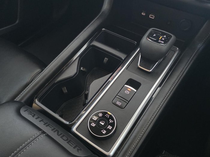 2024 Nissan Pathfinder Ti