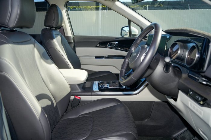 2023 Kia Carnival Special Edition