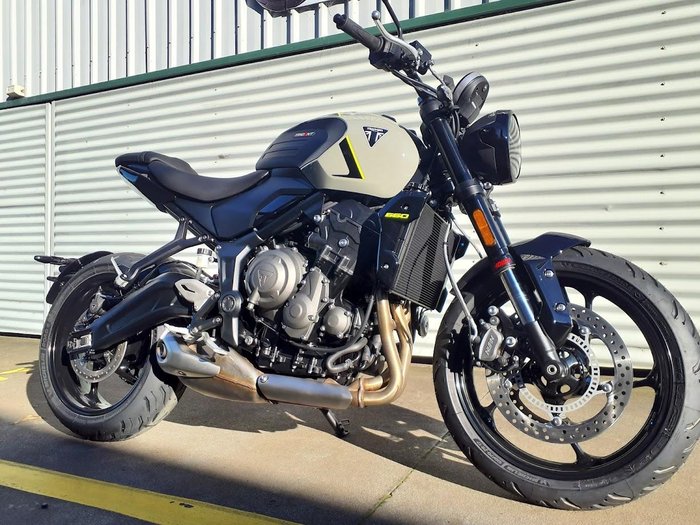 2026 Triumph Trident 660 Trident Grey