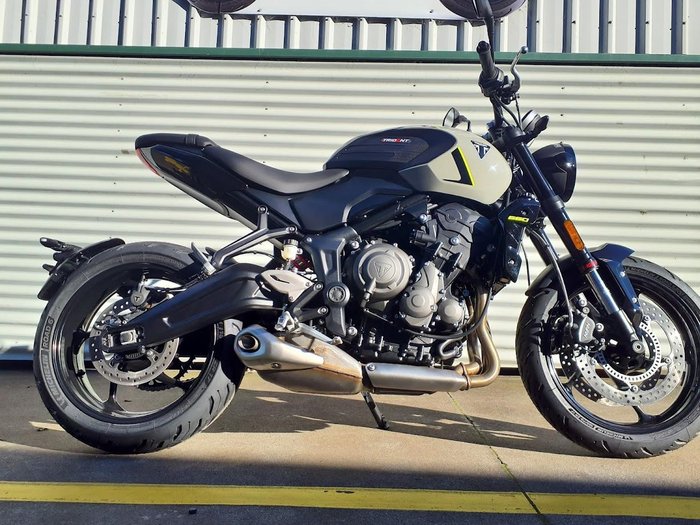 2026 Triumph Trident 660 Trident Grey