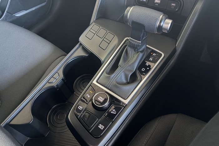 2025 Kia Sportage S