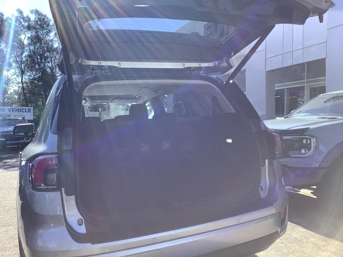 2025 Ford Everest Trend