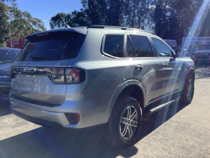 2025 Ford Everest Trend