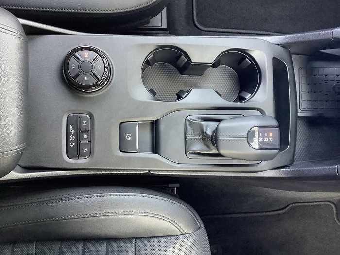 2025 Ford Everest Sport