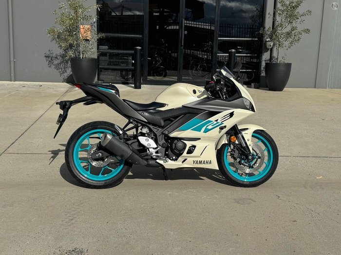 2023 YAMAHA