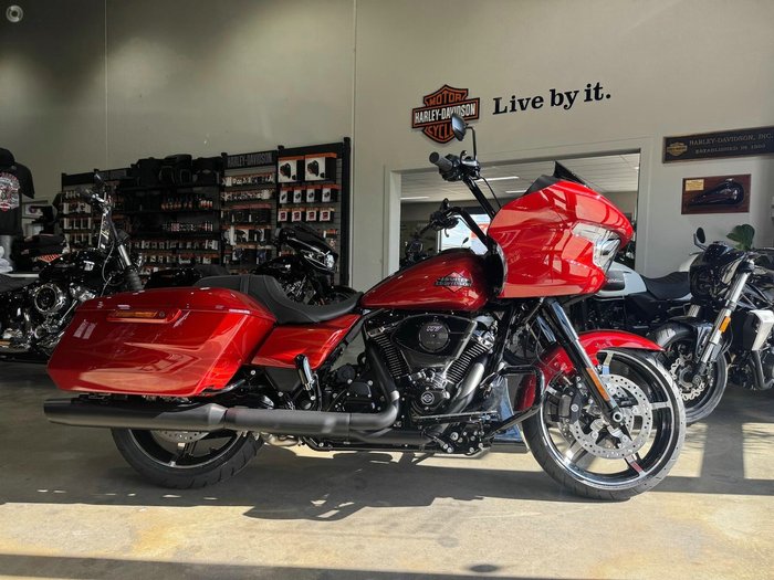 HARLEY-DAVIDSON ROAD GLIDE 117 (FLTRX) ROAD TOURING