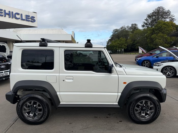 2025 Suzuki Jimny GLX