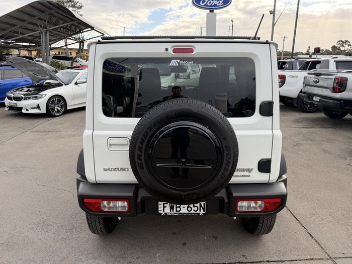 2025 Suzuki Jimny GLX