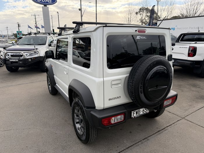 2025 Suzuki Jimny GLX
