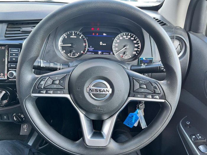 2021 Nissan Navara SL