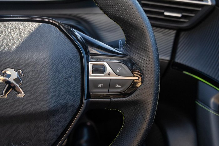 2023 Peugeot e-2008 GT