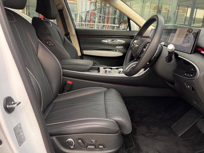 2025 Genesis GV70 3.5T SIGNATURE
