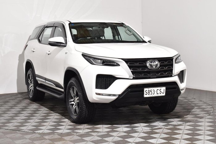 2022 Toyota Fortuner