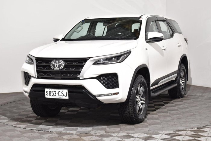 2022 Toyota Fortuner GX