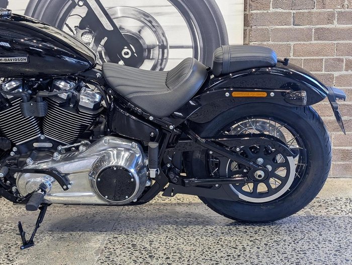 2026 Harley-Davidson Street Bob 117 (FXBB) Softail Black