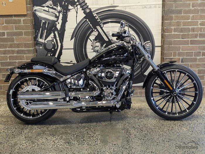 2026 Harley-Davidson Breakout 117 (FXBR) Softail Black