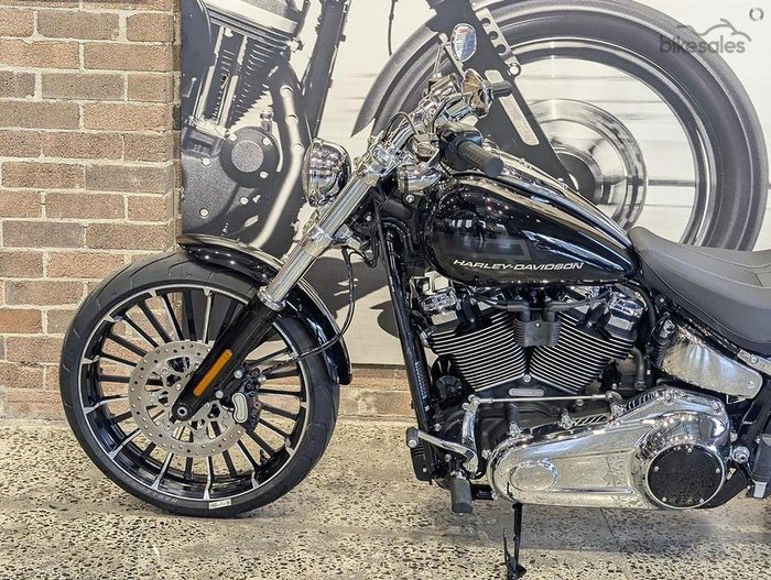 2026 Harley-Davidson Breakout 117 (FXBR) Softail Black