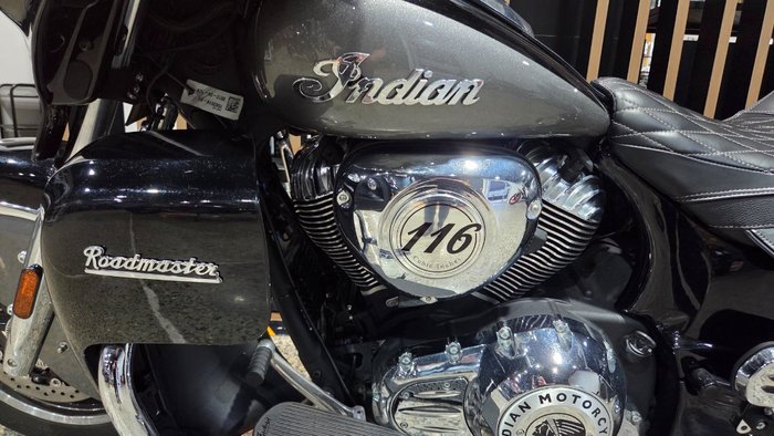 2024 Indian ROADMASTER CLASSIC SILVER