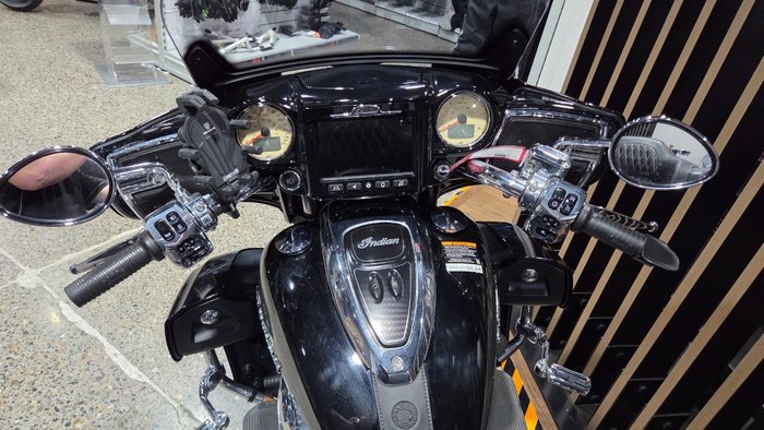 2024 Indian ROADMASTER CLASSIC SILVER