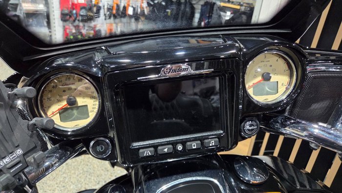 2024 Indian ROADMASTER CLASSIC SILVER