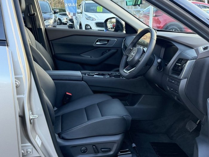 2025 Nissan X-TRAIL TI E-POWER