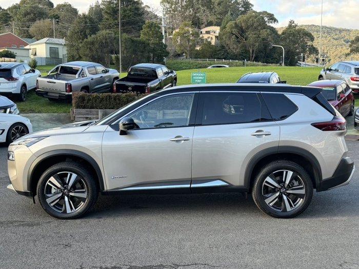 2025 Nissan X-TRAIL TI E-POWER