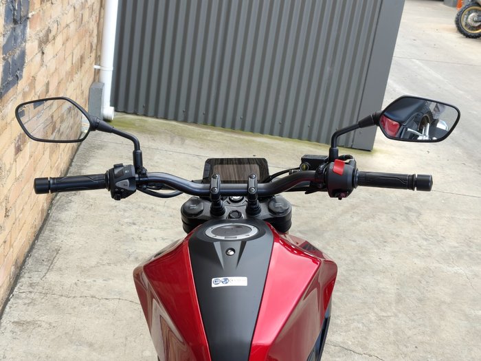 2024 HONDA CB300R (CB300RA) ROAD RED