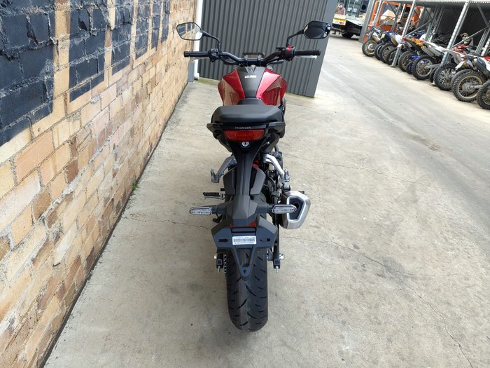 2024 HONDA CB300R (CB300RA) ROAD RED