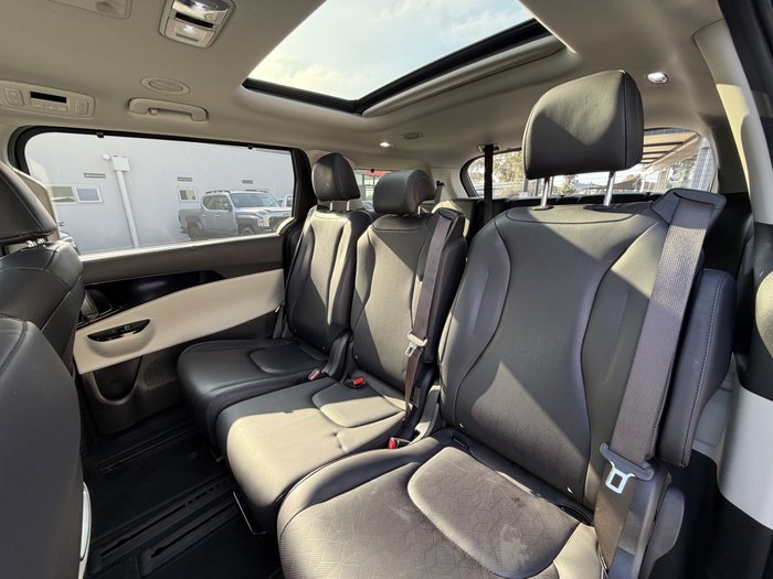 2022 Kia Carnival Platinum