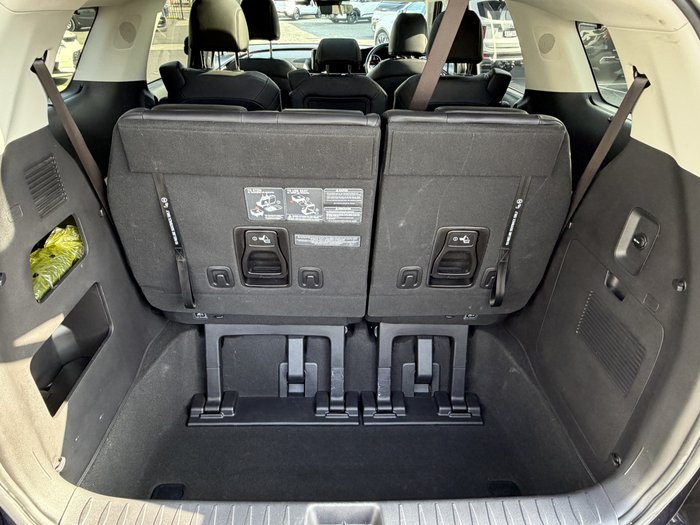 2022 Kia Carnival Platinum