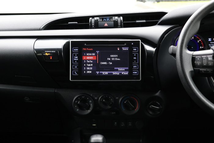 2019 Toyota Hilux 18