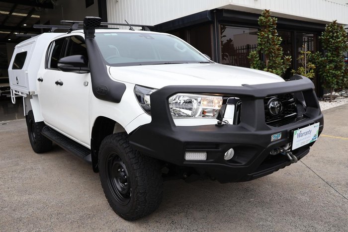2019 Toyota Hilux 1