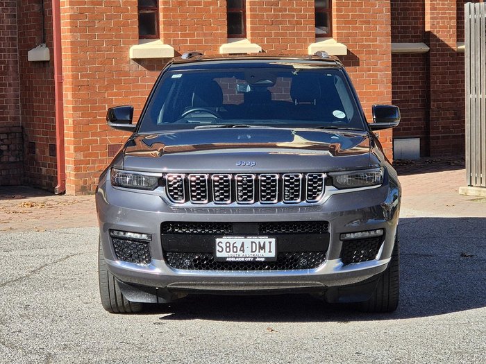 2022 Jeep Grand Cherokee Summit Reserve