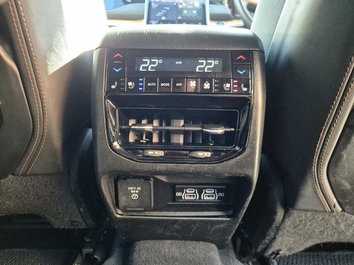 2022 Jeep Grand Cherokee Summit Reserve