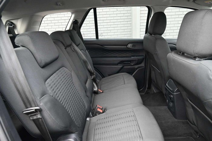 2023 Ford Everest Ambiente